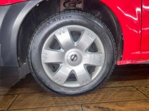Nissan NP200 1.6i safety pack (aircon) - Image 12