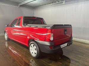 Nissan NP200 1.6i safety pack (aircon) - Image 8