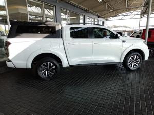 GWM P300 2.4T double cab LT 4x4 - Image 8