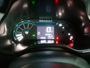Renault Triber 1.0 Prestige auto - Image 27