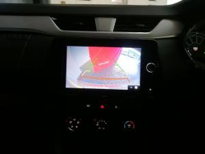 Renault Triber 1.0 Prestige auto - Image 28