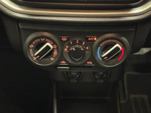 Toyota Vitz 1.0 XR auto - Image 13