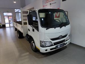Toyota Dyna 150 chassis cab - Image 1