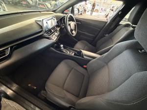 Toyota C-HR 1.2T Plus auto - Image 7