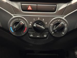 Toyota Starlet 1.4 Xi - Image 13