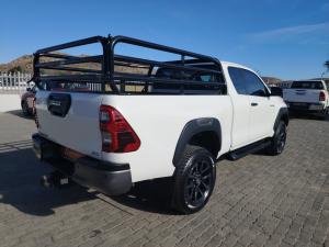 Toyota Hilux 2.8GD-6 Xtra cab 4x4 Legend auto - Image 2