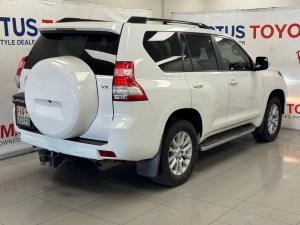 Toyota Land Cruiser Prado 3.0DT VX - Image 2