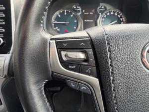 Toyota Land Cruiser Prado 2.8GD VX - Image 9
