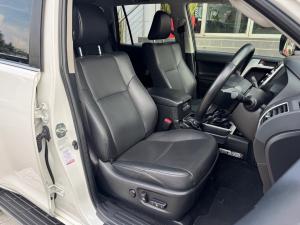 Toyota Land Cruiser Prado 2.8GD VX - Image 16