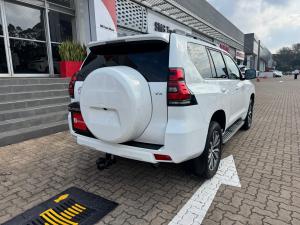 Toyota Land Cruiser Prado 2.8GD VX - Image 2