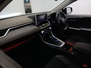 Toyota RAV4 2.0 GX-R AWD - Image 7