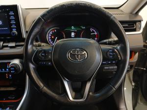 Toyota RAV4 2.0 GX-R AWD - Image 8