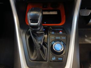 Toyota RAV4 2.0 GX-R AWD - Image 12