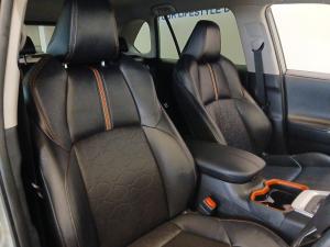 Toyota RAV4 2.0 GX-R AWD - Image 16