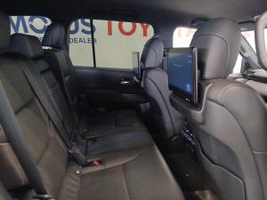 Toyota Land Cruiser 300 3.3D ZX - Image 17