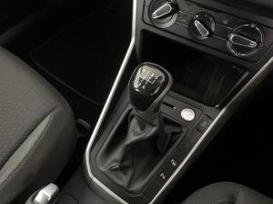 Volkswagen Polo 1.0 TSI Life - Image 9