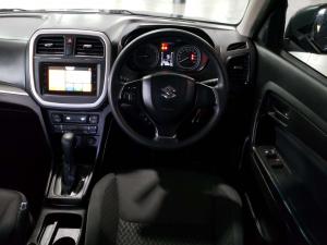 Suzuki Vitara Brezza 1.5 GL automatic - Image 14