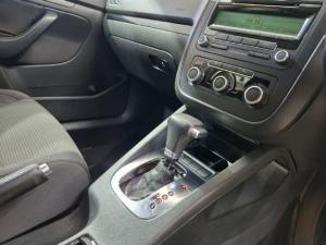 Volkswagen Jetta 1.6TDI Comfortline auto - Image 10