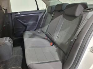 Volkswagen Jetta 1.6TDI Comfortline auto - Image 12