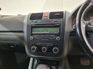 Volkswagen Jetta 1.6TDI Comfortline auto - Image 8
