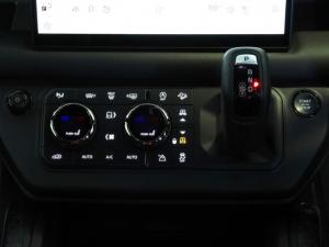 Land Rover Defender 110 Octa - Image 20