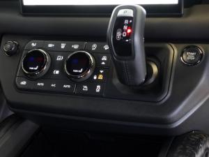 Land Rover Defender 110 Octa - Image 32
