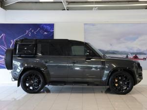 Land Rover Defender 110 Octa - Image 7
