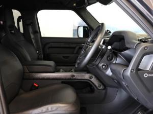 Land Rover Defender 110 Octa - Image 9
