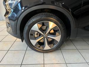 Volvo XC40 B4 Plus Dark - Image 5