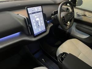 Volvo EX30 Twin Motor Performance Ultra - Image 8