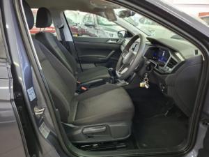 Volkswagen Polo hatch 1.0TSI - Image 13