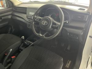 Toyota Rumion 1.5 SX manual - Image 8