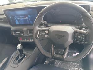 Ford Mustang Dark Horse fastback - Image 6