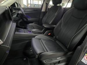 Volkswagen Tayron 1.4TSI Life - Image 17