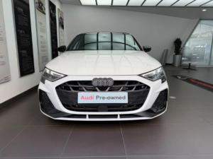 Audi A3 Sportback TFSI S line Black - Image 2