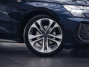 Audi A3 Sportback TFSI S line Black - Image 2