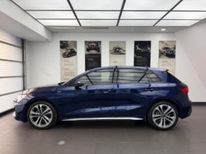 Audi A3 Sportback TFSI S line Black - Image 4