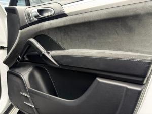 Porsche Cayenne GTS - Image 26