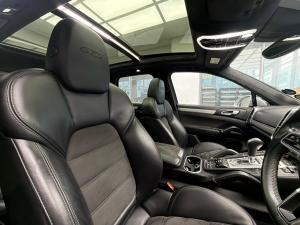 Porsche Cayenne GTS - Image 34