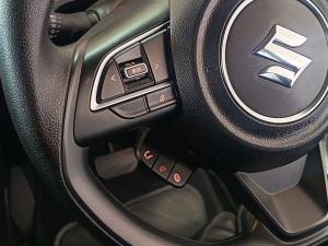 Suzuki Swift 1.2 GL auto - Image 17