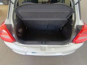Suzuki Swift 1.2 GL auto - Image 7