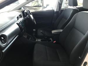 Toyota Corolla Quest 1.8 Plus manual - Image 10