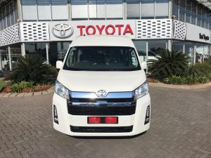 Toyota Quantum 2.8 SLWB bus 14-seater GL manual - Image 2