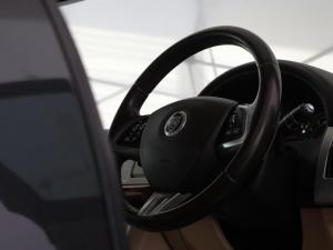 Jaguar XF 3.0 Supercharged Premium Luxury - Image 18