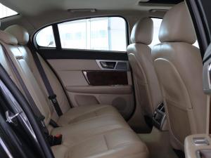Jaguar XF 3.0 Supercharged Premium Luxury - Image 21