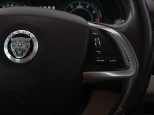 Jaguar XF 3.0 Supercharged Premium Luxury - Image 24