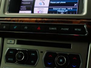 Jaguar XF 3.0 Supercharged Premium Luxury - Image 25