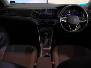 Volkswagen Polo hatch 1.0TSI Life auto - Image 10