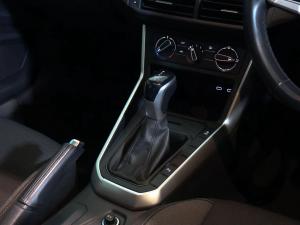 Volkswagen Polo hatch 1.0TSI Life auto - Image 16
