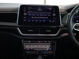 Volkswagen T-Roc 2.0TSI 4Motion R-Line - Image 19